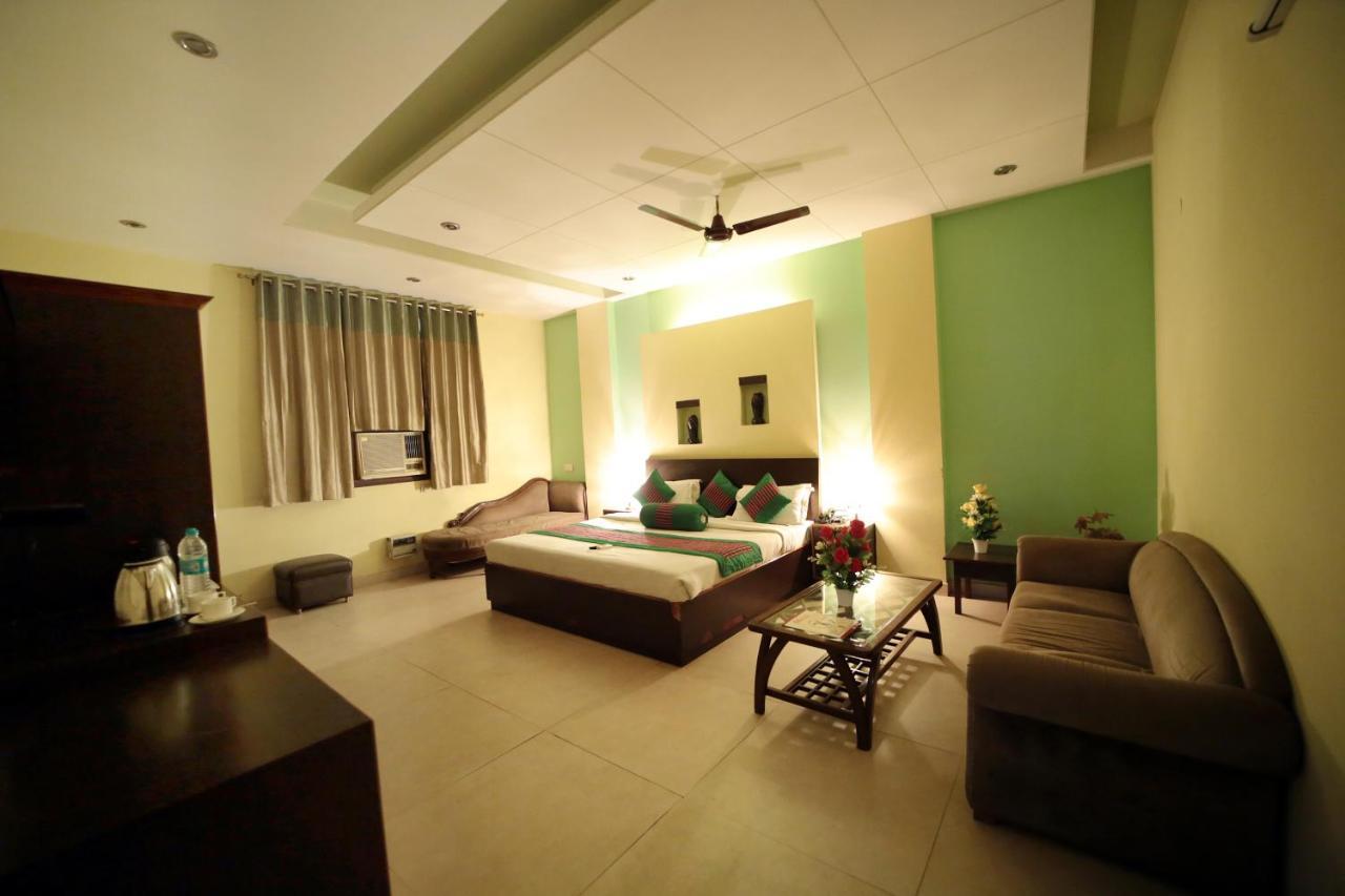 Hotel Blue Bell Delhi  Exterior foto
